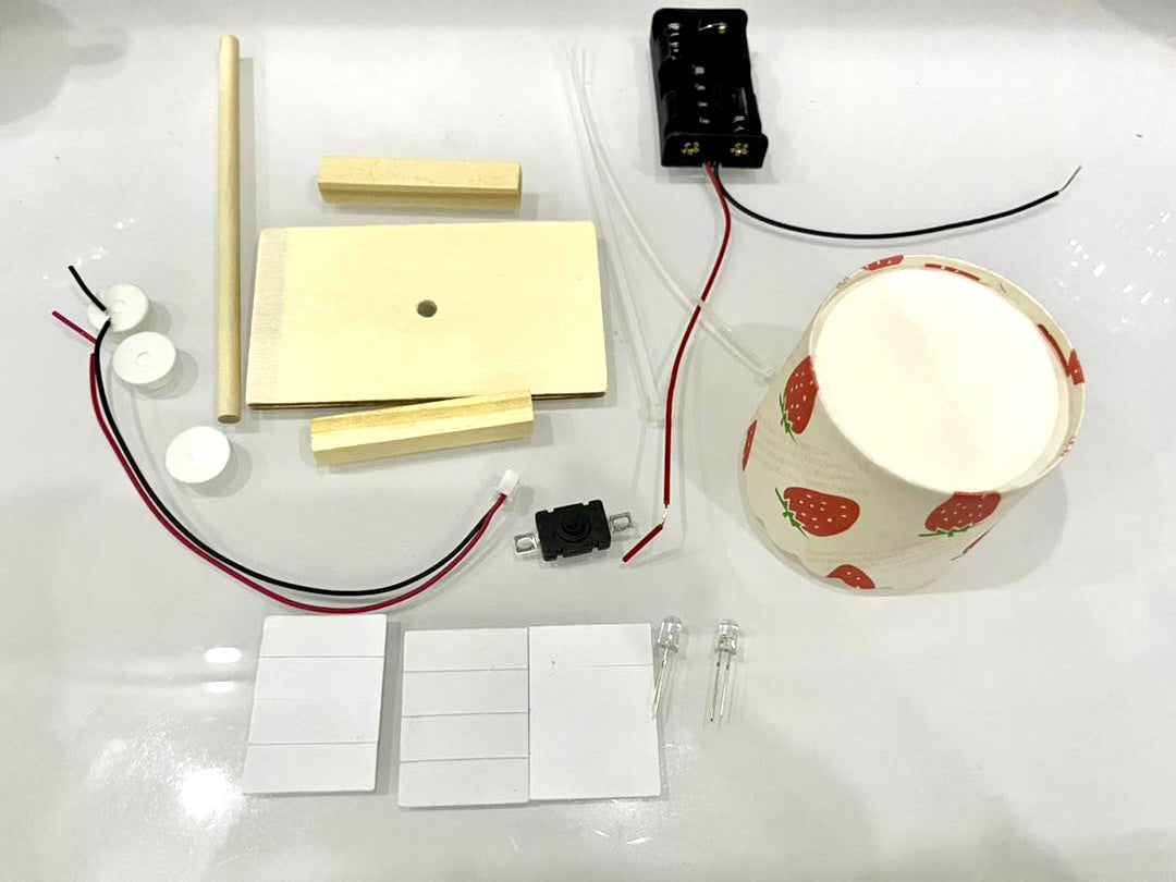 DIY Lamp - STEM Experiment Kit - Build A Working Lamp